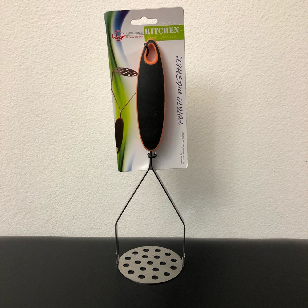 New # Potato Vegetable MASHER Kitchen Gadget Hand